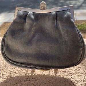 Cocktail Purse Hillard & Hanson Gray Silver Hardware Lined 6 X 7 Inches Silky
